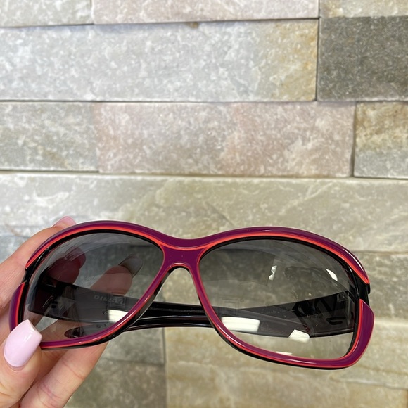Diesel DS 0137 Sunglasses - Picture 11 of 15